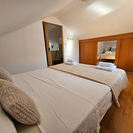 Apartamento Lovely Attic Apartman-melani Zadar