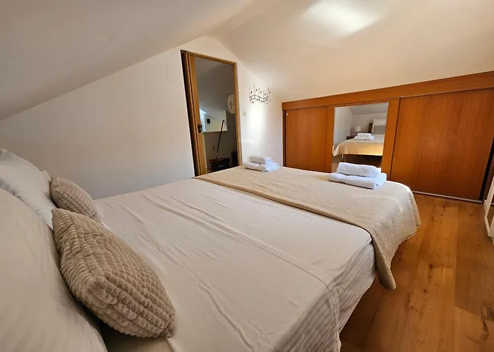 아파트 Lovely Attic Apartman-melani 자다르